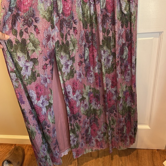 Eliza J Pink Sleeveless V-Neck Maxi Dress - Picture 6 of 6